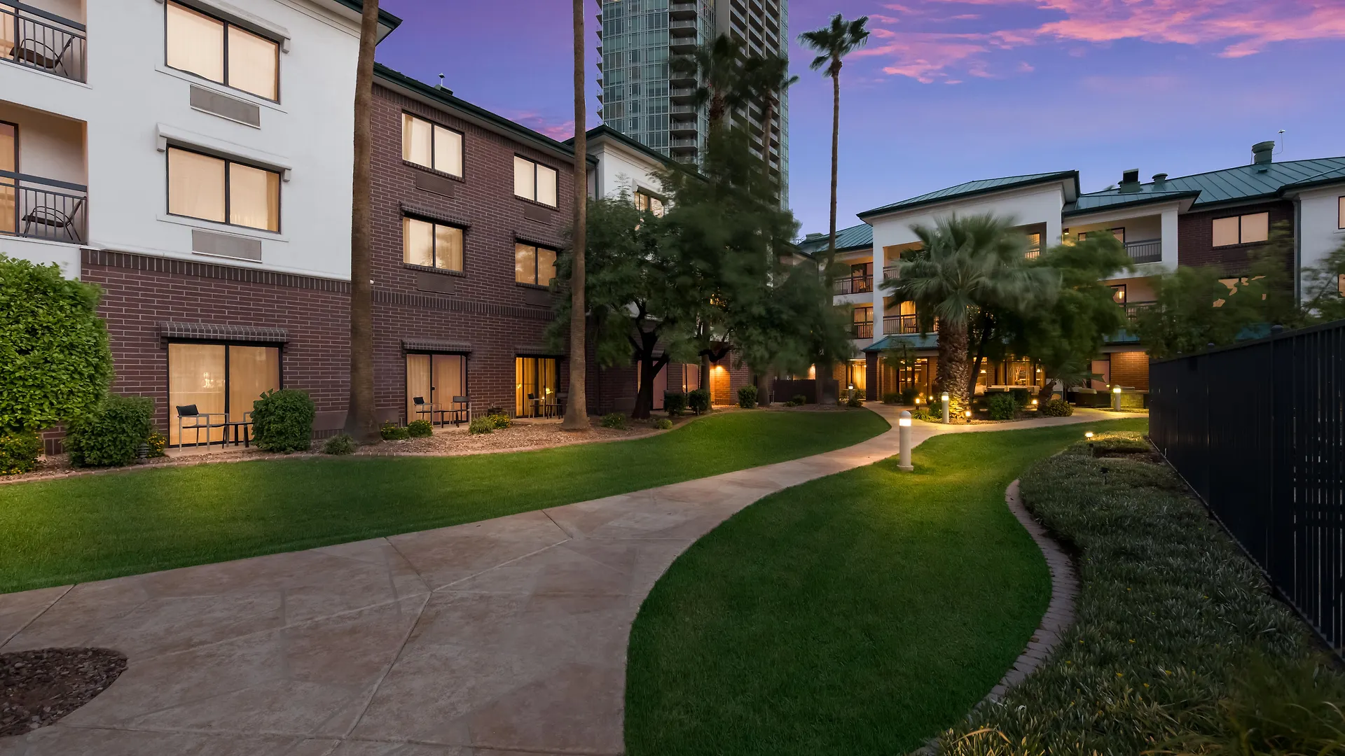 Sonesta Select Tempe Downtown Hotel